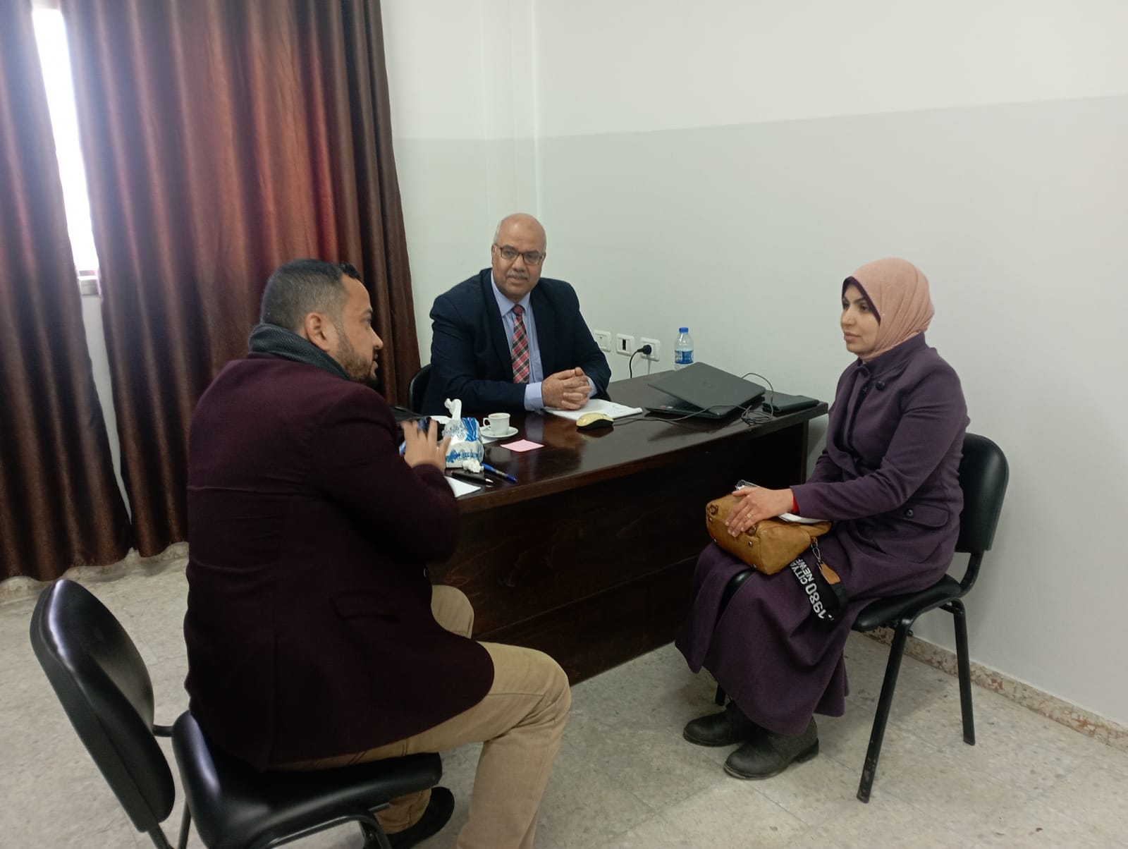 لترتيب لقاءات حوارية اعلامية  وحدة التخطيط والتوعية تجتمع مع الاعلامية شهيرة عودة